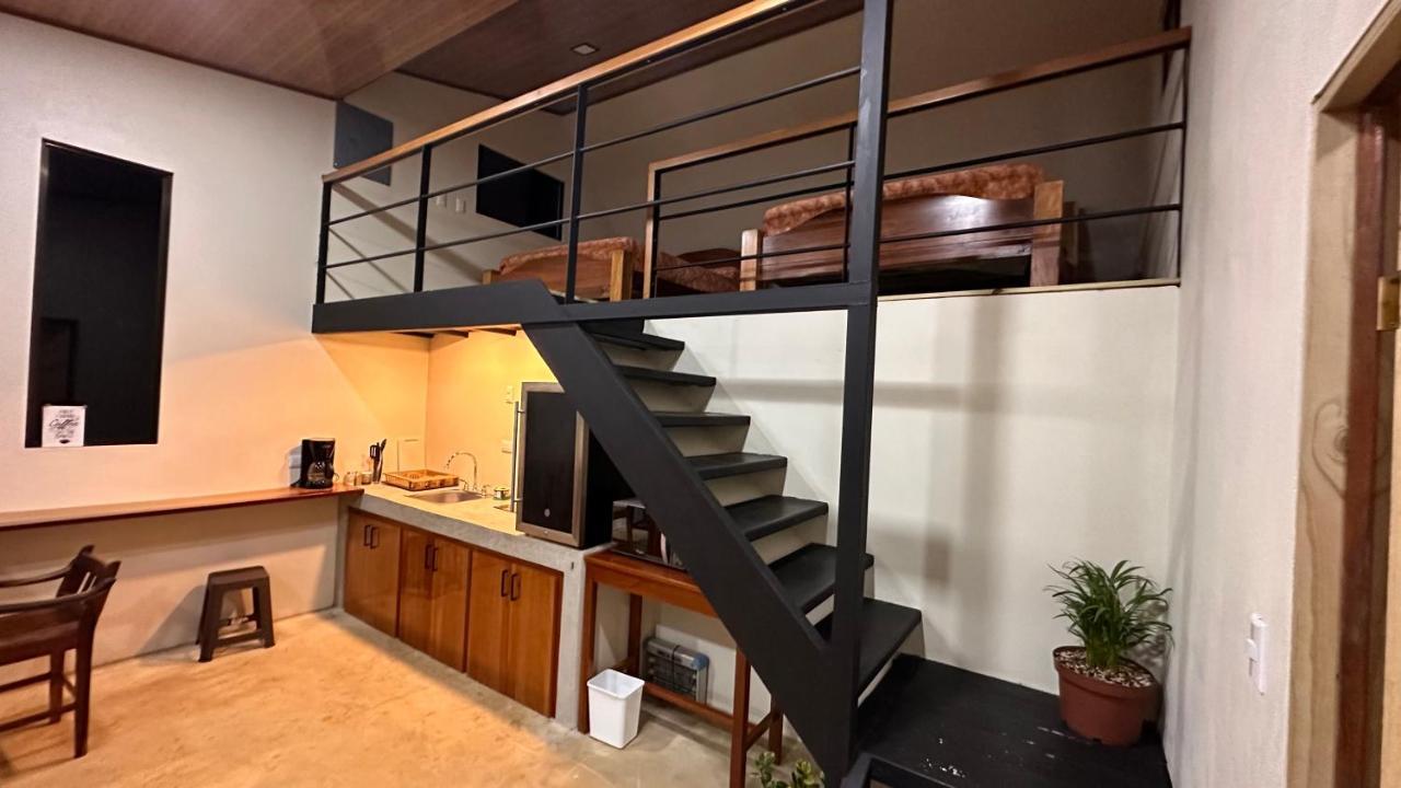 Modern Loft Inside A Beautiful Farm Lejlighed General Viejo Eksteriør billede